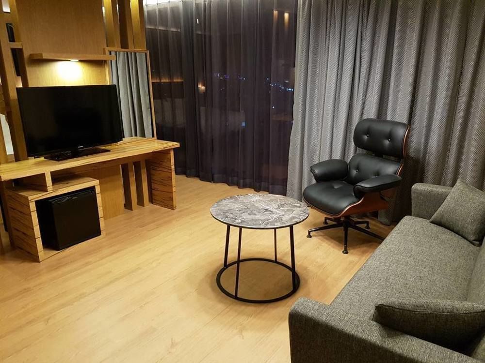 J广场婚庆酒店 晋州市 外观 照片